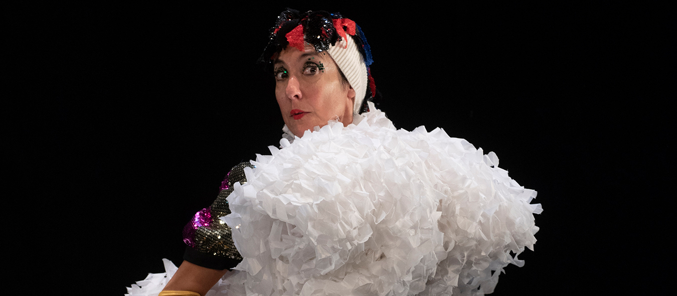 GROTESQUE - Compagnie pm – Choregraphe Philippe Menard – Danse Contemporaine Paris - pm Compagny – Choreographer Philippe Menard – Contemporary Dance Paris