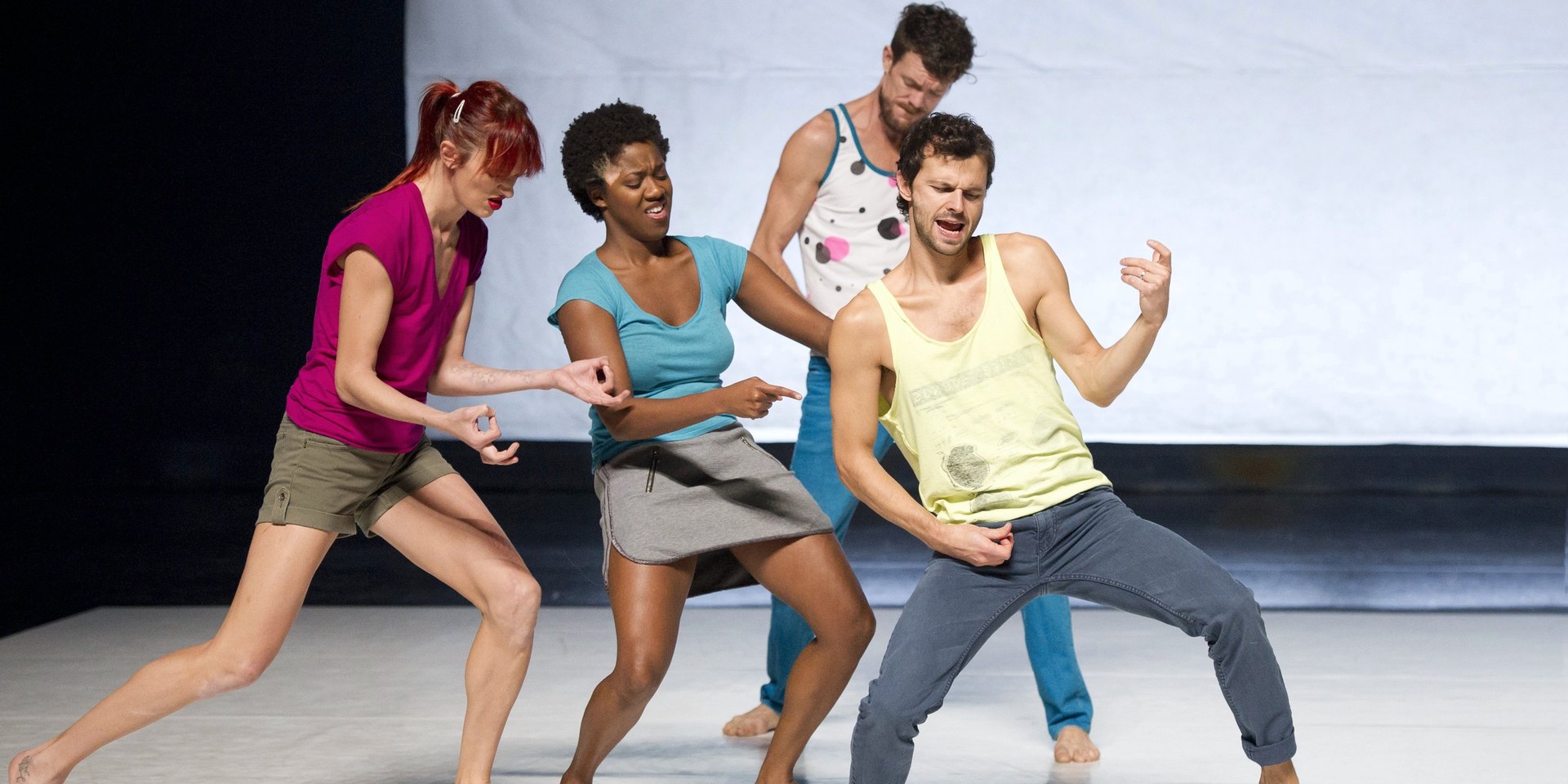AIR - Compagnie pm – Choregraphe Philippe Menard – Danse Contemporaine Paris - pm Compagny – Choreographer Philippe Menard – Contemporary Dance Paris