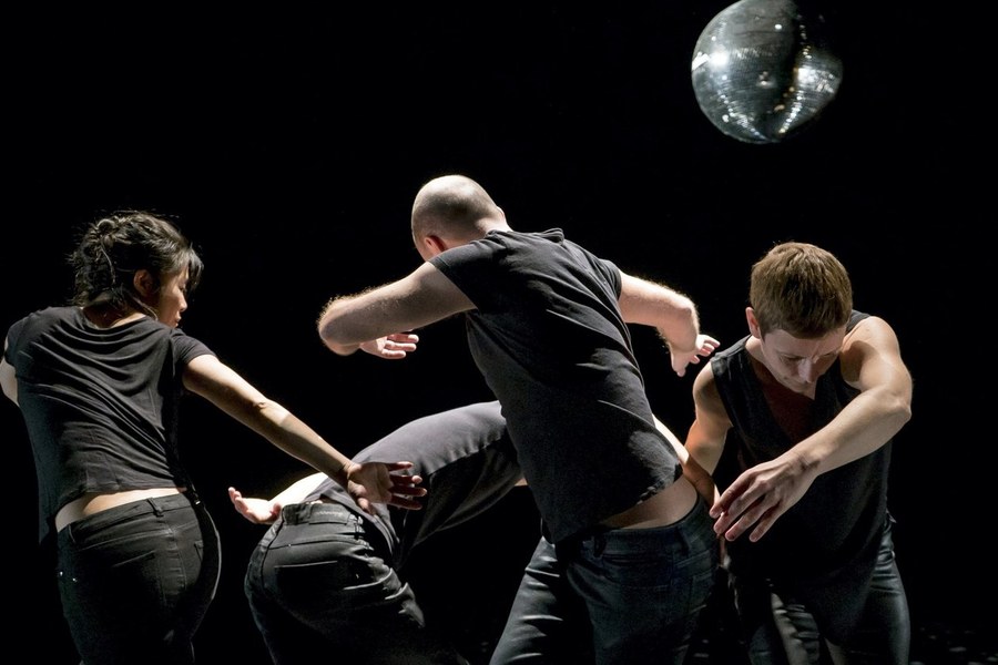 HORIZON - Cie pm – chorégraphe Philippe Ménard – Danse Contemporaine Paris HORIZON - Compagnie pm – Choregraphe Philippe Menard – Danse Contemporaine Paris - pm Compagny – Choreographer Philippe Menard – Contemporary Dance Paris