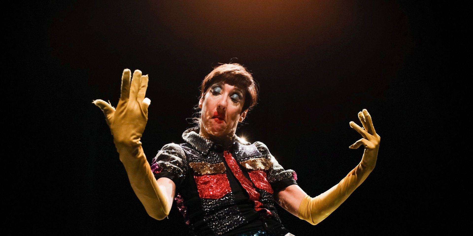 GROTESQUE - Cie pm – chorégraphe Philippe Ménard – Danse Contemporaine Paris GROTESQUE - Compagnie pm – Choregraphe Philippe Menard – Danse Contemporaine Paris - pm Compagny – Choreographer Philippe Menard – Contemporary Dance Paris