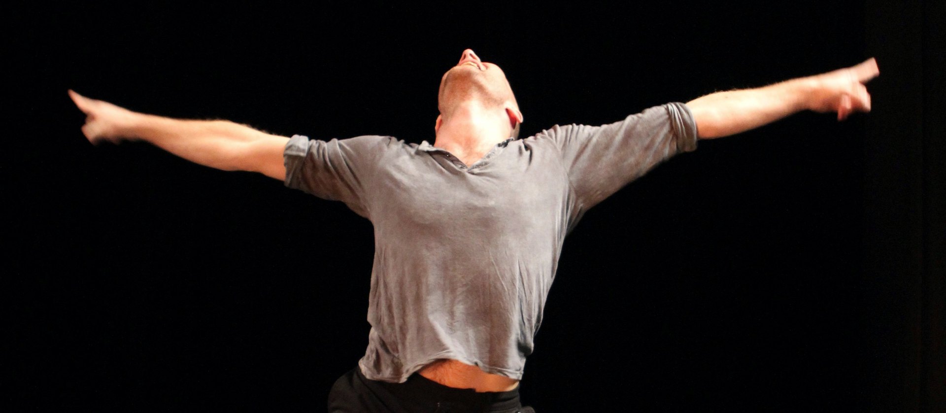 I Wanna Dance All Night - Compagnie pm – Choregraphe Philippe Menard – Danse Contemporaine Paris - pm Compagny – Choreographer Philippe Menard – Contemporary Dance Paris