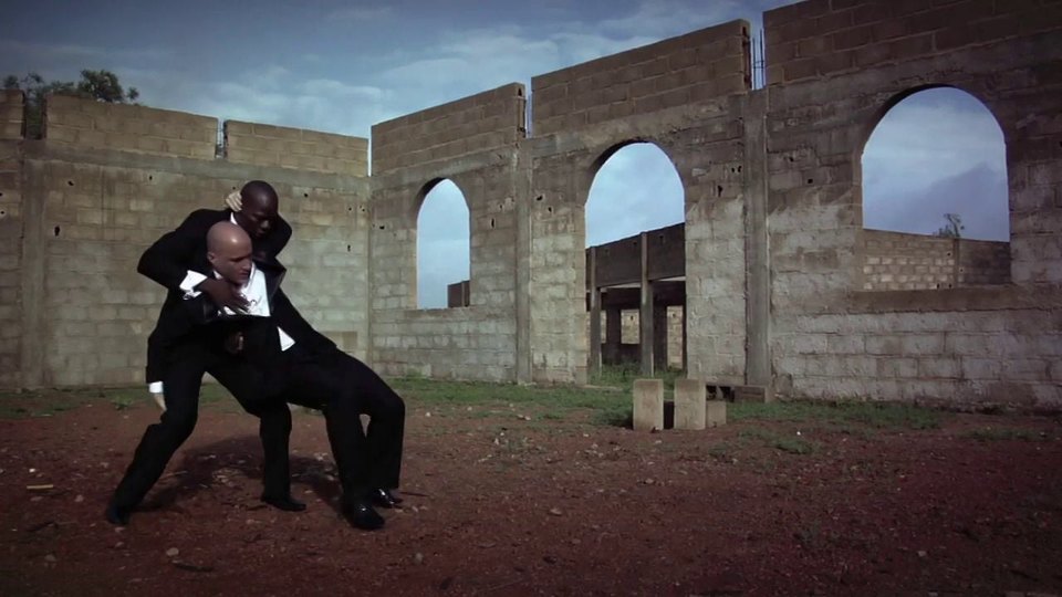 SHOWTIME AT OUAGADOUGOU - Compagnie pm – Choregraphe Philippe Menard – Danse Contemporaine Paris - pm Compagny – Choreographer Philippe Menard – Contemporary Dance Paris